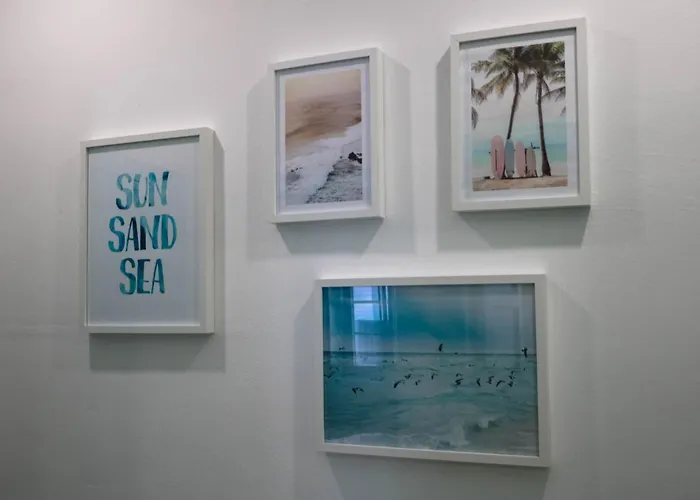 Casa Dos Palecos * Nazaré